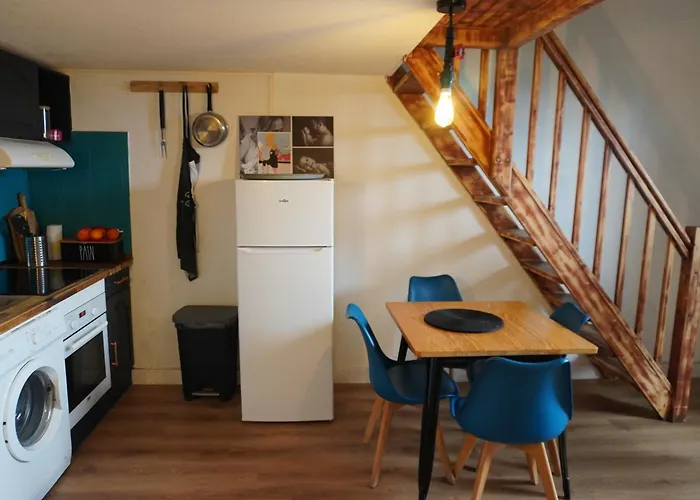 Au Pied De L'etang Lc Terre Occitane Tatil Evi *